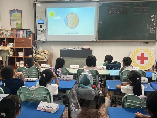 南京市江宁科学园小学开展防近月活动4