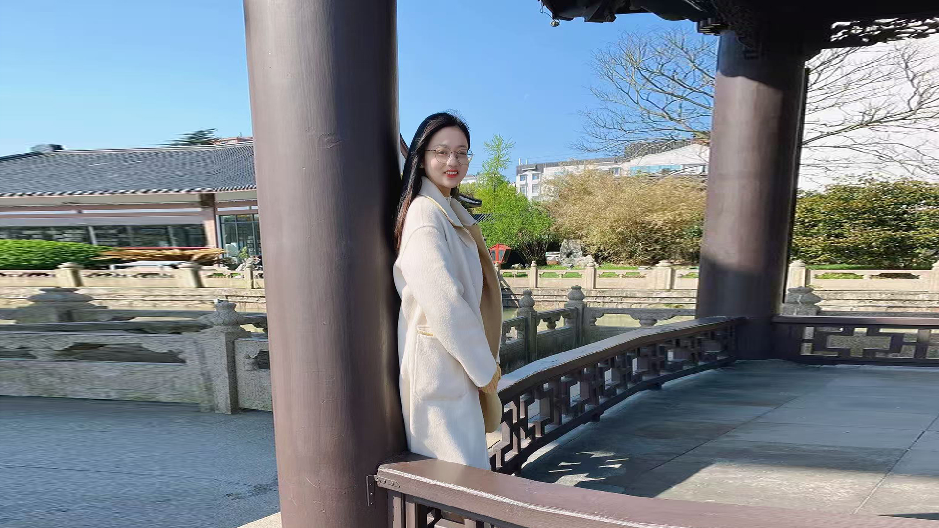 毛唯.jpg
